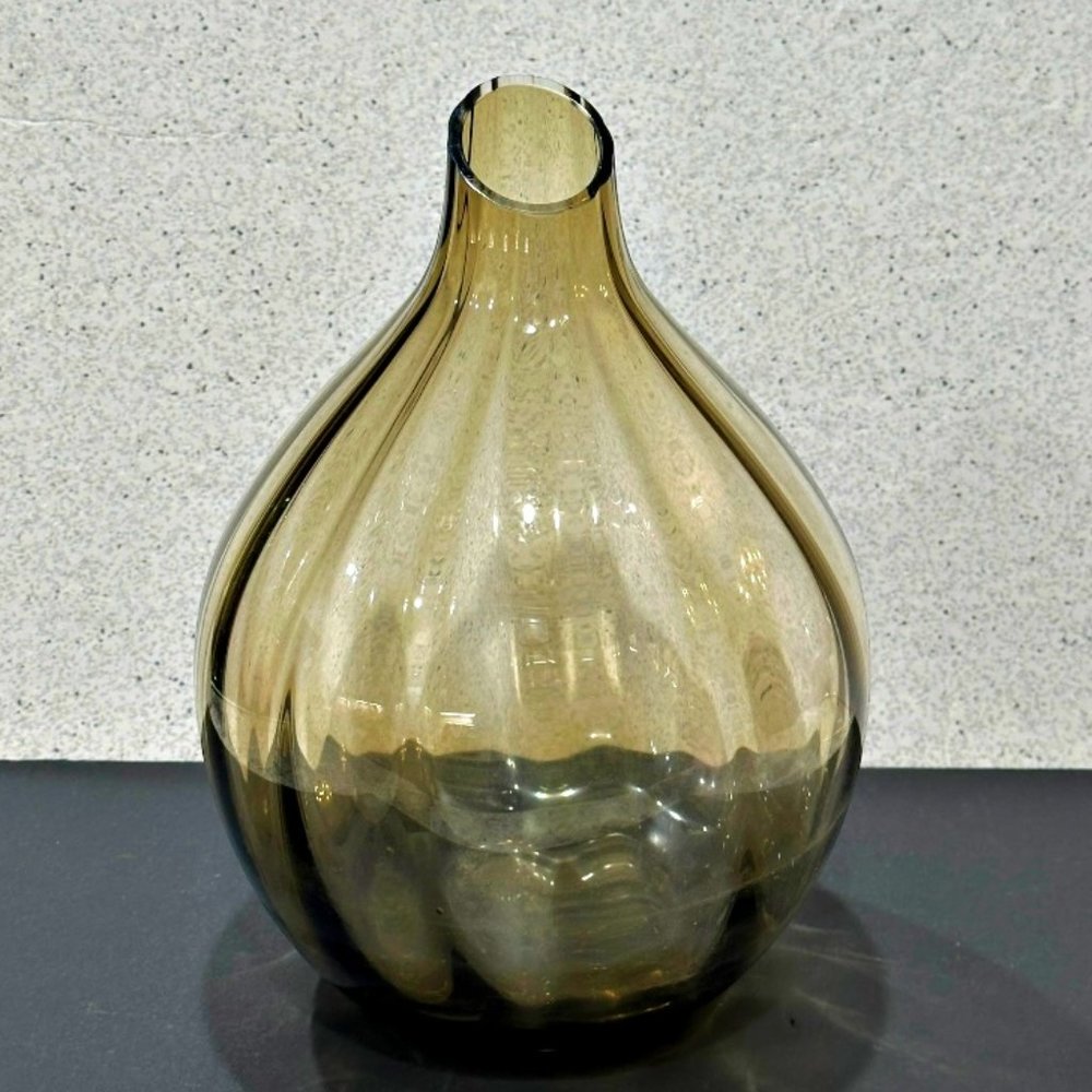 Mikasa BILLOW Smokey Brown 9.5 Inch Blown Art Glass Vase Slightly Fluted